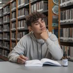 Comment le CBD peut aider à gérer l'anxiété avant un examen scolaire